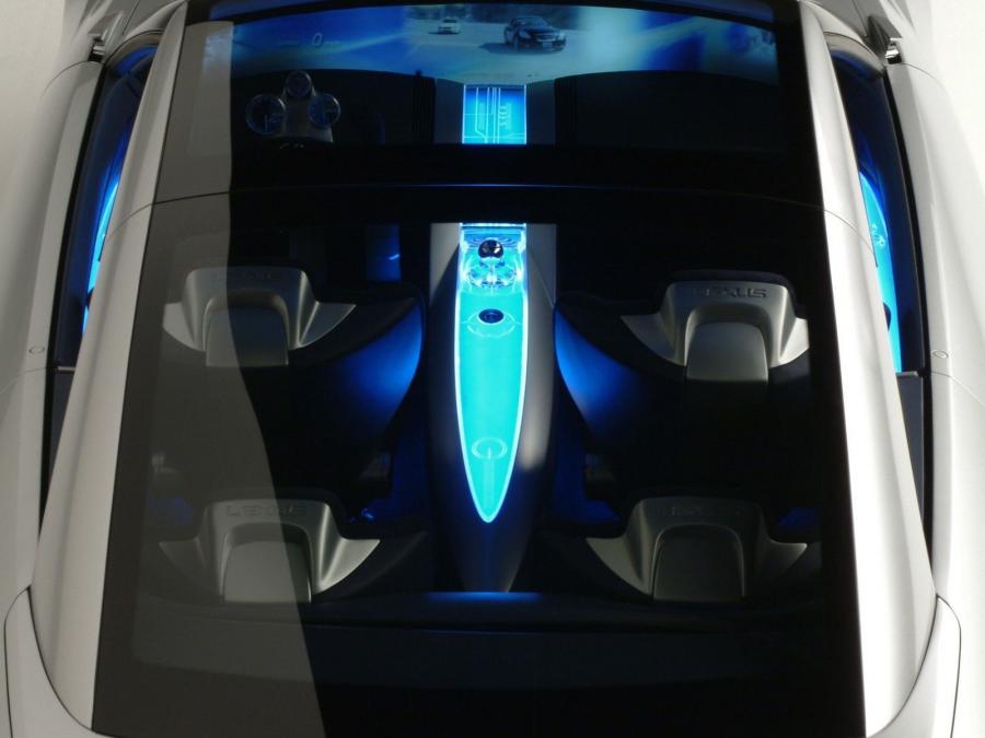  Lexus LF-C Concept 2004 года  (фото 31 из 112)